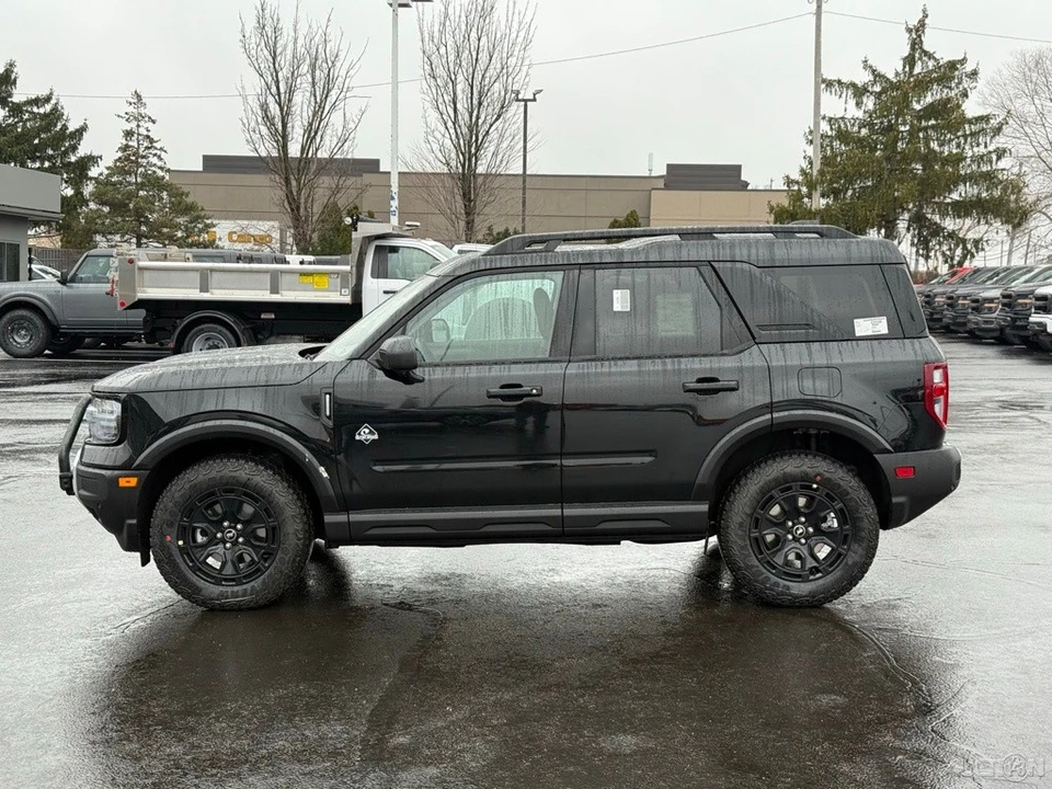 2025 Ford Bronco 6th Gen - Image 2 of 12