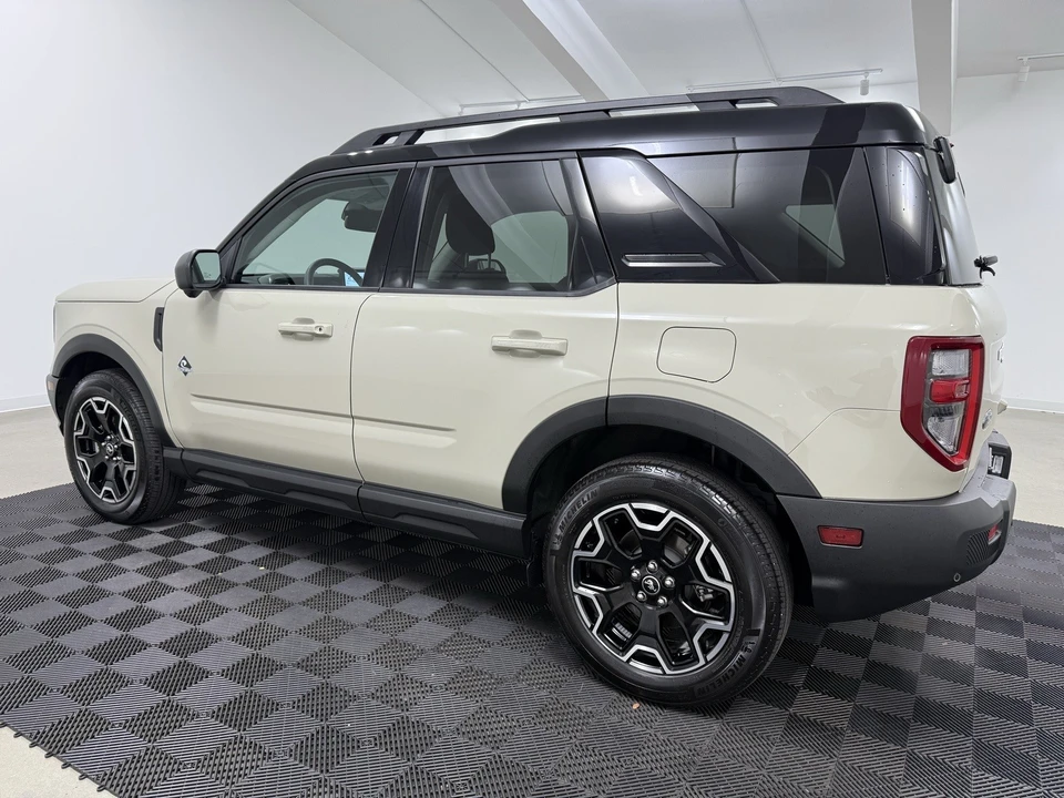 2025 Ford Bronco 6th Gen - Image 6 of 12
