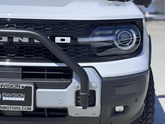 2025 Ford Bronco 6th Gen - Image 8 of 12