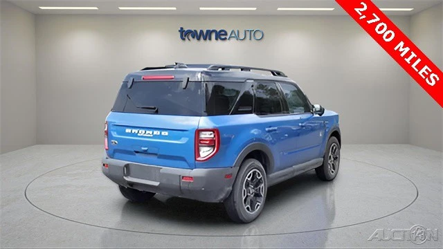 2025 Ford Bronco 6th Gen - Image 5 of 19