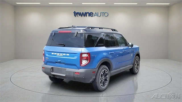 2025 Ford Bronco 6th Gen - Image 5 of 19