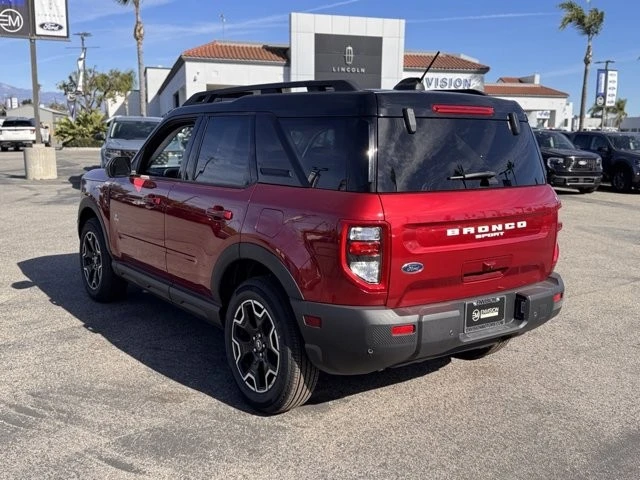 2025 Ford Bronco 6th Gen - Image 10 of 12
