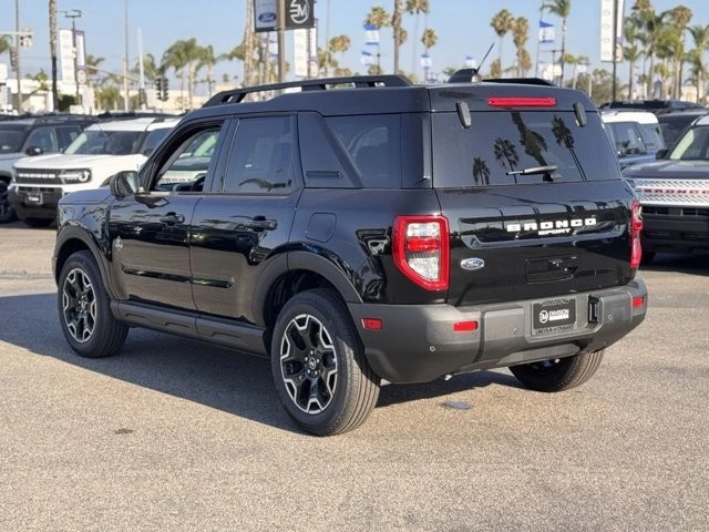 2025 Ford Bronco 6th Gen - Image 10 of 12