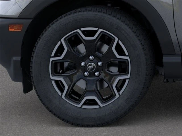 2025 Ford Bronco 6th Gen - Image 19 of 21