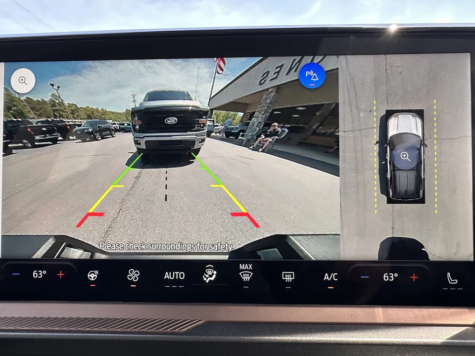 2025 Ford Bronco 6th Gen - Image 24 of 31