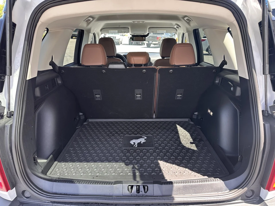 2025 Ford Bronco 6th Gen - Image 17 of 31