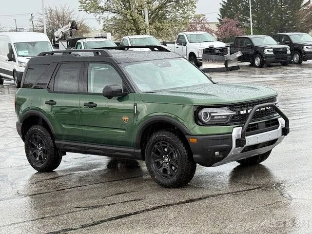 2025 Ford Bronco 6th Gen - Image 9 of 12