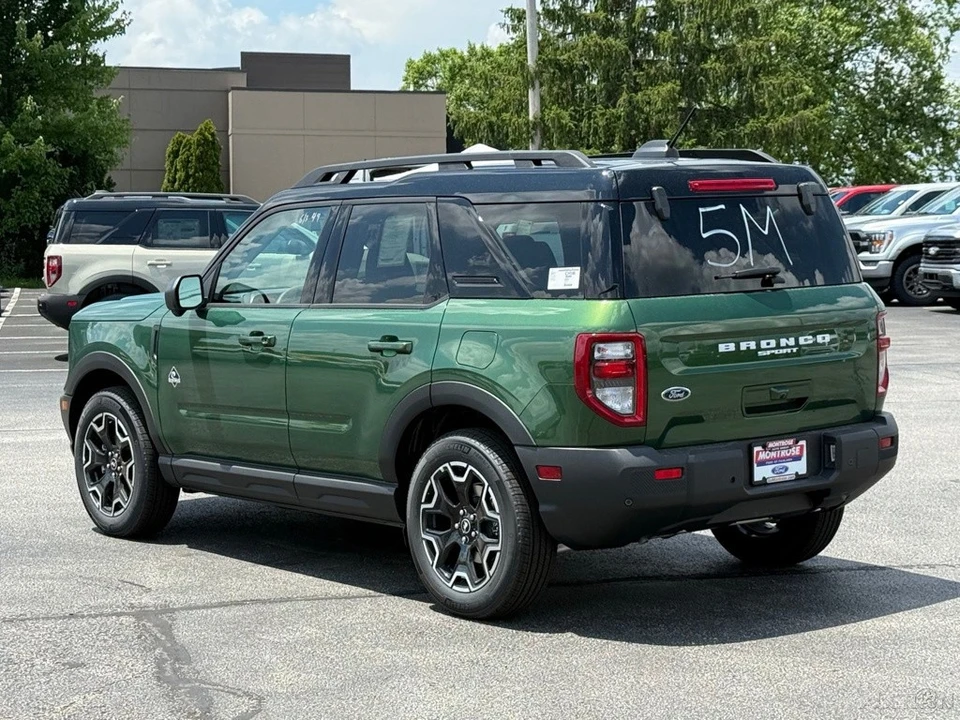 2025 Ford Bronco 6th Gen - Image 3 of 12