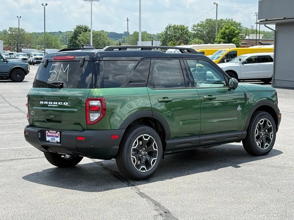 2025 Ford Bronco 6th Gen - Image 6 of 12