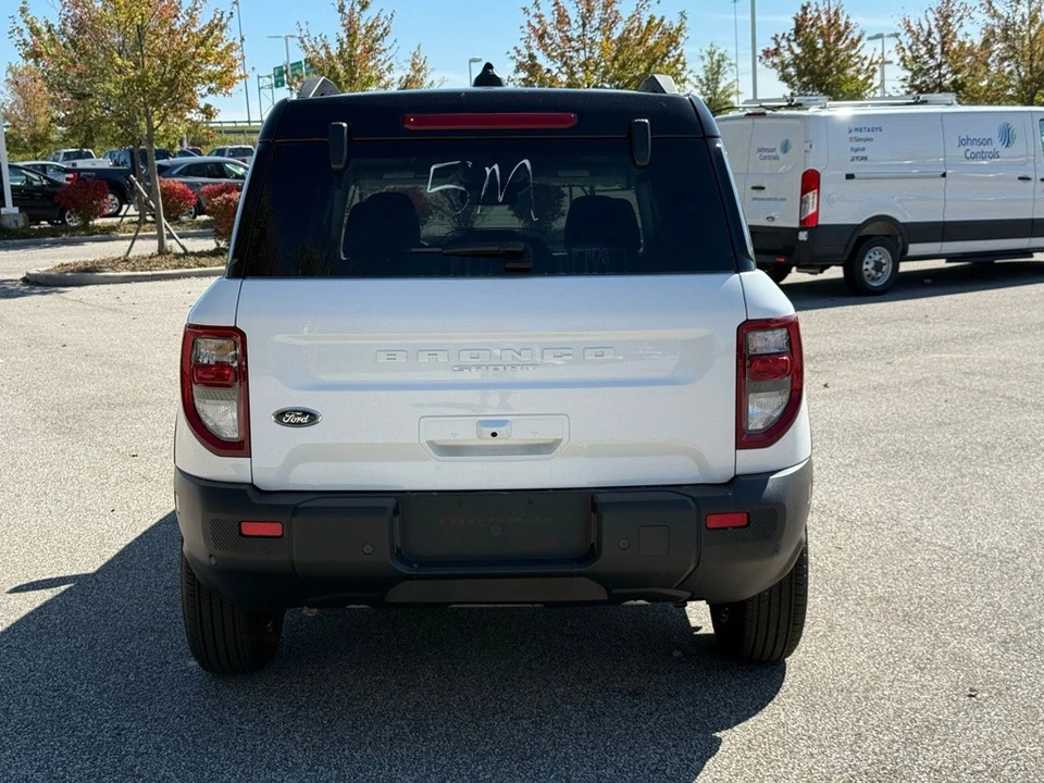 2025 Ford Bronco 6th Gen - Image 5 of 12