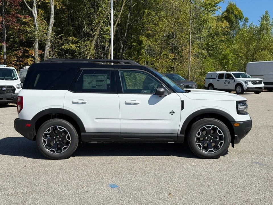 2025 Ford Bronco 6th Gen - Image 7 of 12