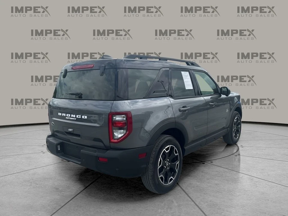 2025 Ford Bronco 6th Gen - Image 5 of 12