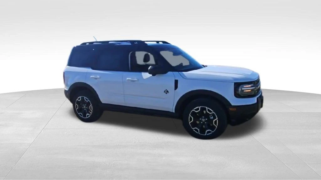 2025 Ford Bronco 6th Gen - Image 9 of 21