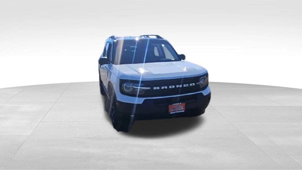 2025 Ford Bronco 6th Gen - Image 2 of 21