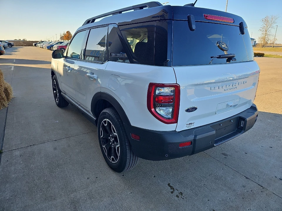 2025 Ford Bronco 6th Gen - Image 13 of 21
