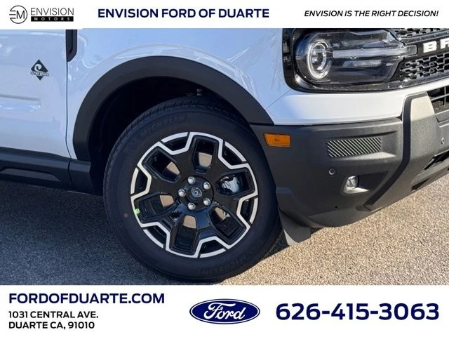 2025 Ford Bronco 6th Gen - Image 4 of 12