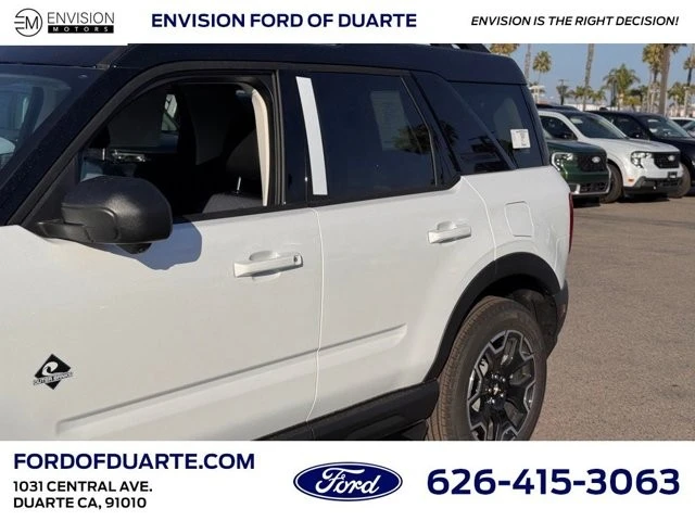 2025 Ford Bronco 6th Gen - Image 9 of 12