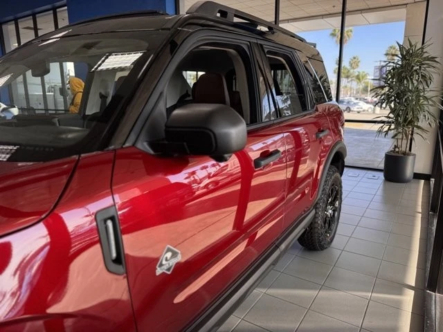 2025 Ford Bronco 6th Gen - Image 9 of 12