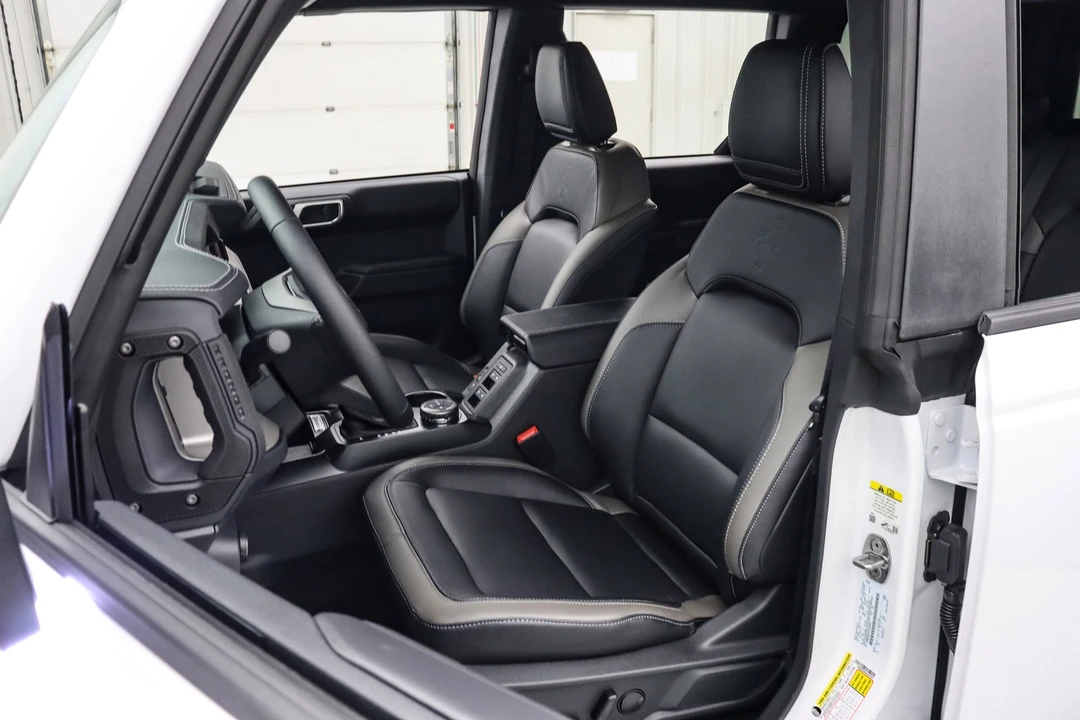 2025 Ford Bronco 6th Gen - Image 13 of 21