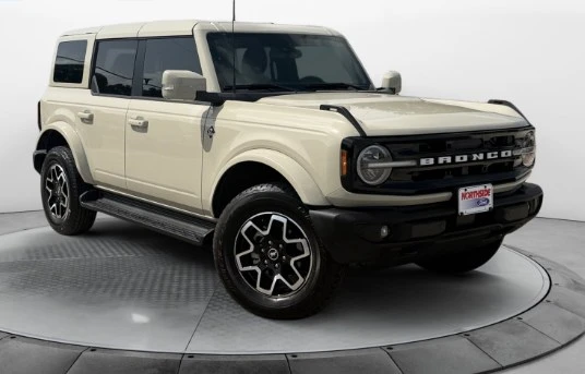 2025 Ford Bronco 6th Gen - Image 2 of 12