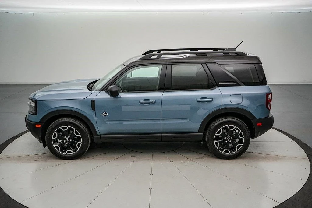 2025 Ford Bronco 6th Gen - Image 8 of 21