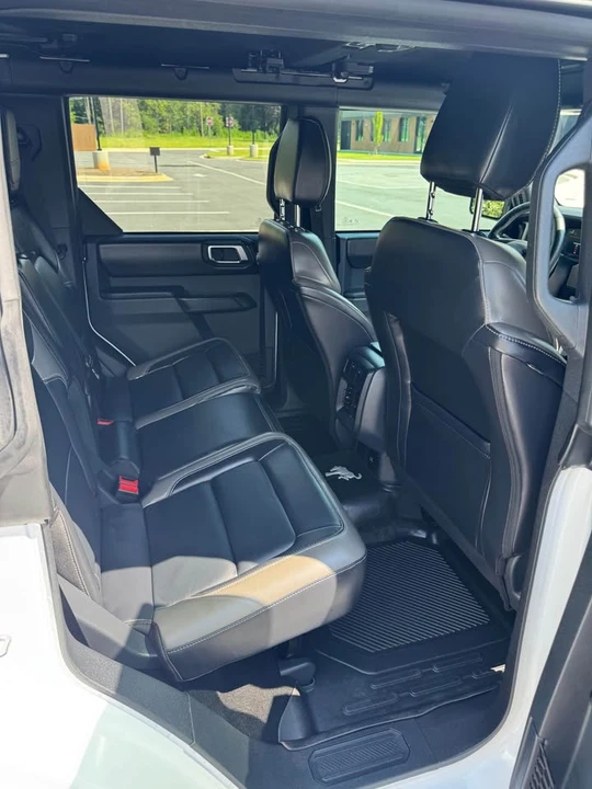 2025 Ford Bronco 6th Gen - Image 10 of 14
