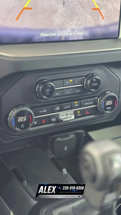 2025 Ford Bronco 6th Gen - Image 17 of 20