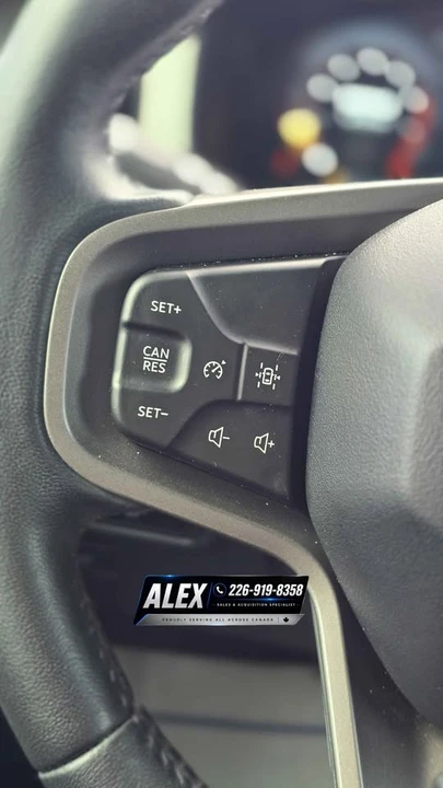 2025 Ford Bronco 6th Gen - Image 13 of 20