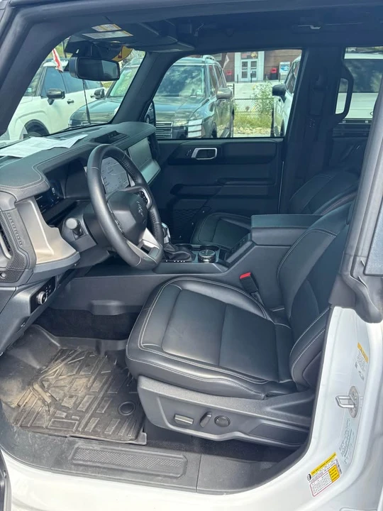 2025 Ford Bronco 6th Gen - Image 12 of 16