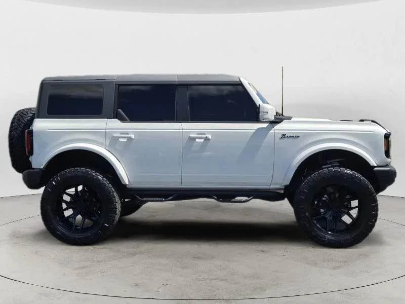 2025 Ford Bronco 6th Gen - Image 4 of 15