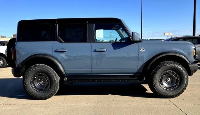 2025 Ford Bronco 6th Gen - Image 8 of 20