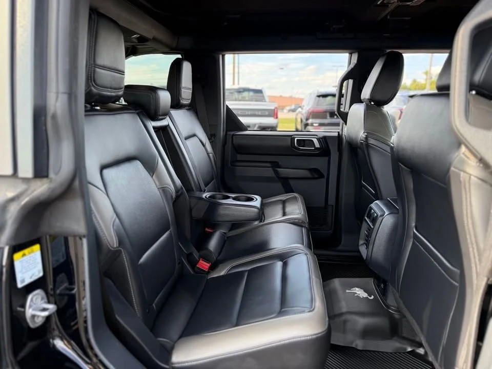 2025 Ford Bronco 6th Gen - Image 17 of 20