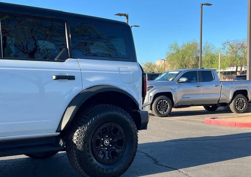 2025 Ford Bronco 6th Gen - Image 8 of 18