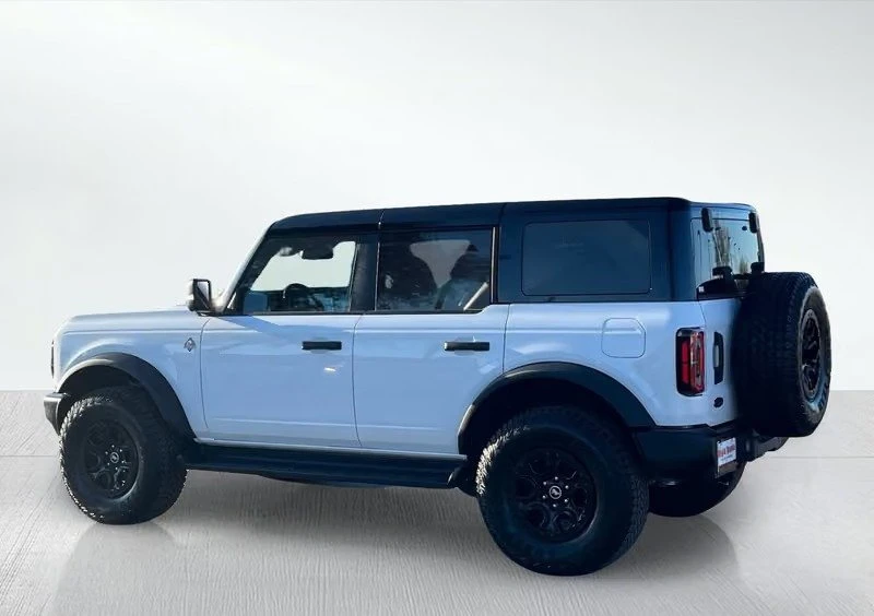 2025 Ford Bronco 6th Gen - Image 3 of 18