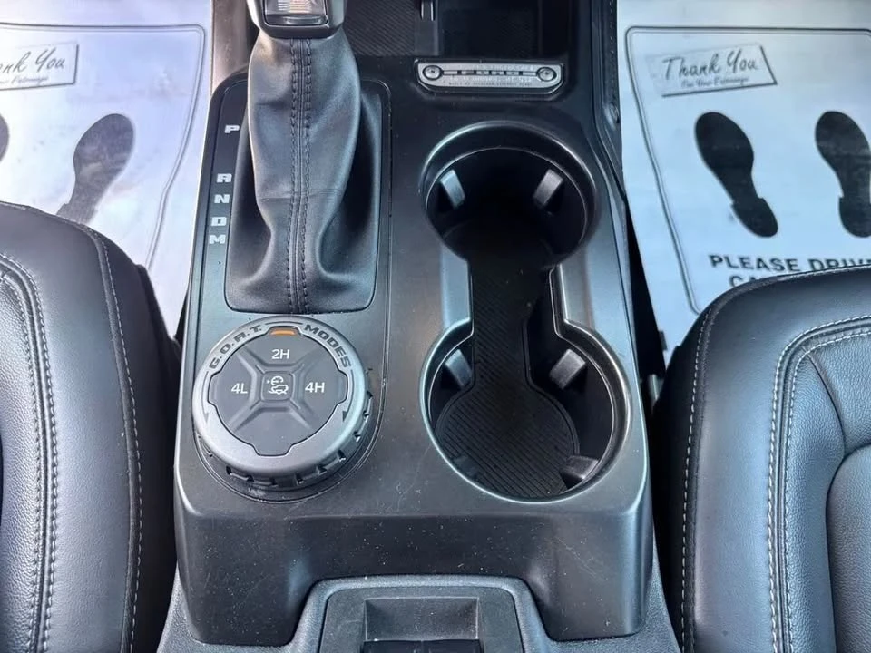 2025 Ford Bronco 6th Gen - Image 15 of 19