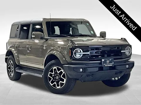 2025 Ford Bronco Outer Banks