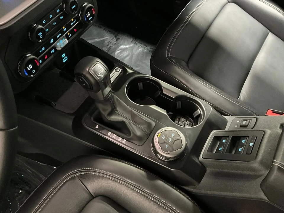 2025 Ford Bronco 6th Gen - Image 12 of 15