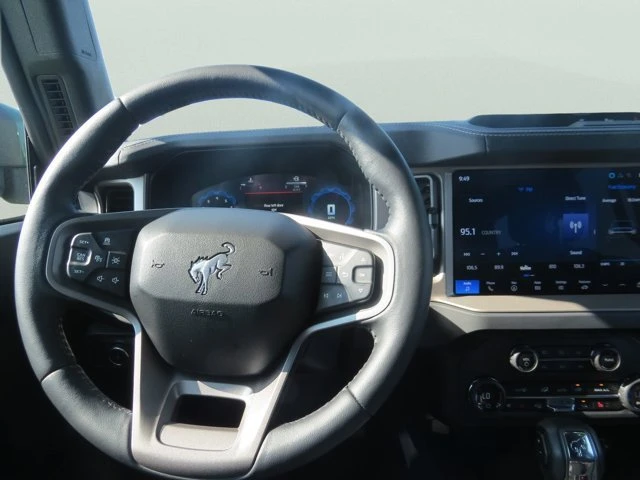 2025 Ford Bronco 6th Gen - Image 16 of 20