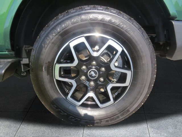 2025 Ford Bronco 6th Gen - Image 11 of 20