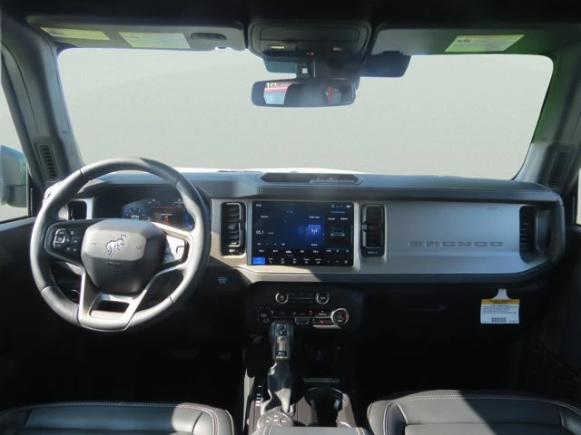 2025 Ford Bronco 6th Gen - Image 15 of 20