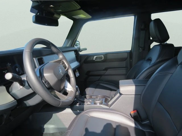 2025 Ford Bronco 6th Gen - Image 14 of 20