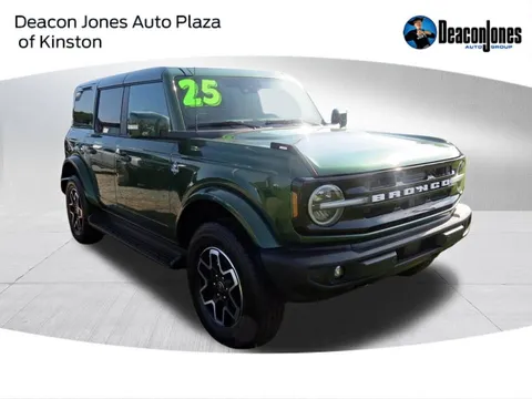 2025 Ford Bronco Outer Banks