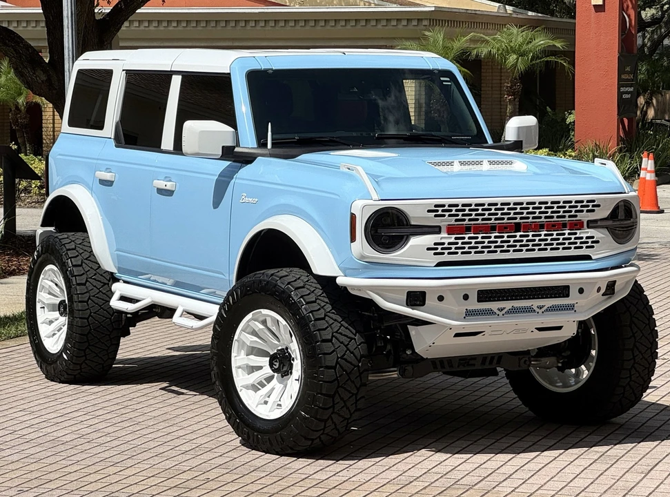 2025 Ford Bronco 6th Gen - Image 5 of 21