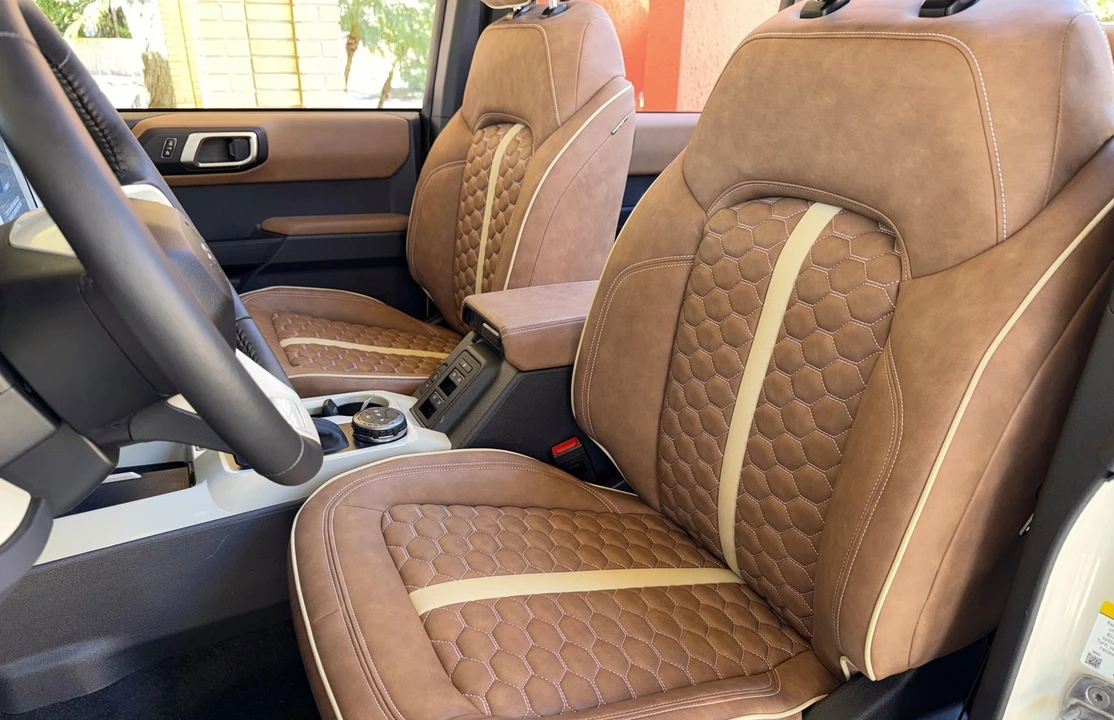 2025 Ford Bronco 6th Gen - Image 16 of 21
