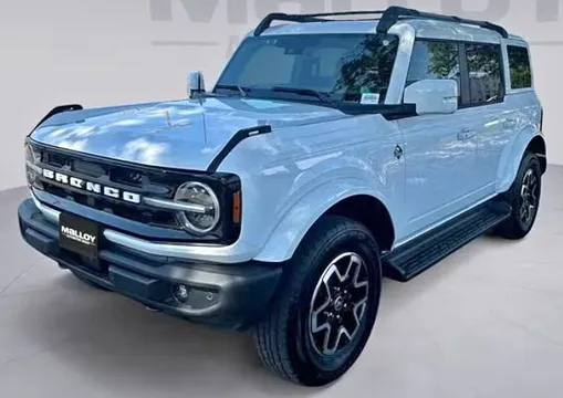 2025 Ford Bronco Outer Banks SUV