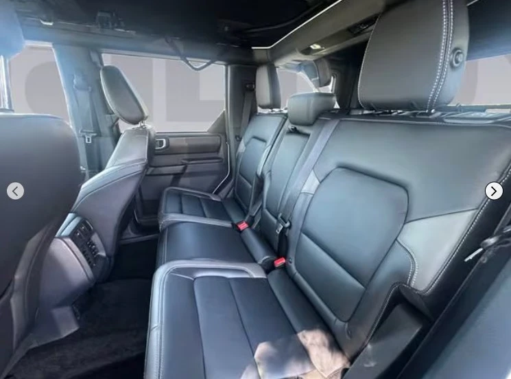 2025 Ford Bronco 6th Gen - Image 10 of 12