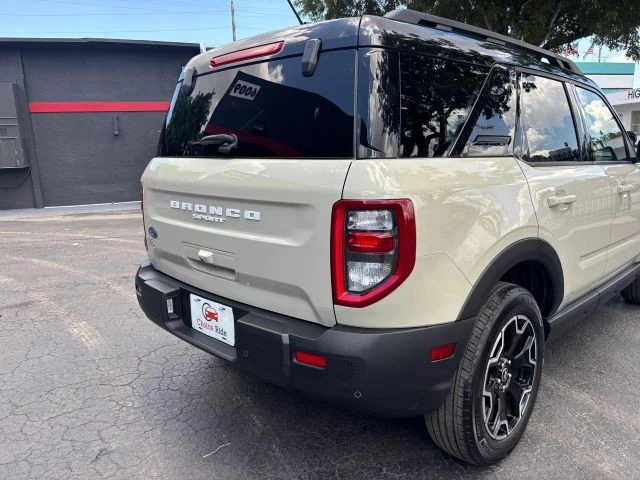 2025 Ford Bronco 6th Gen - Image 27 of 31