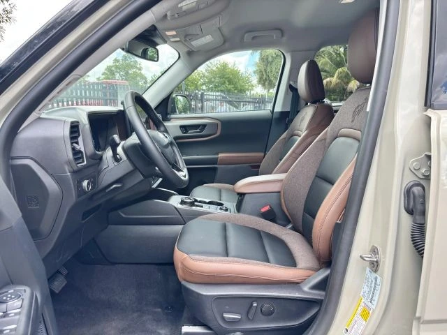 2025 Ford Bronco 6th Gen - Image 9 of 31