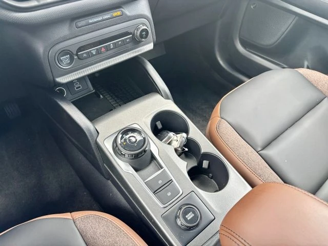 2025 Ford Bronco 6th Gen - Image 20 of 31