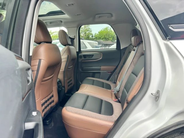 2025 Ford Bronco 6th Gen - Image 17 of 20